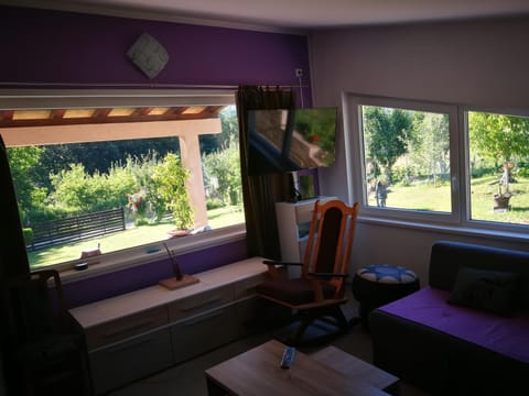 "Porodica MARKOVIC" Borsko jezero House in Serbia