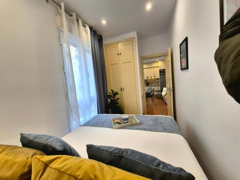 MOLINA - LA LATINA Apartment in Centro