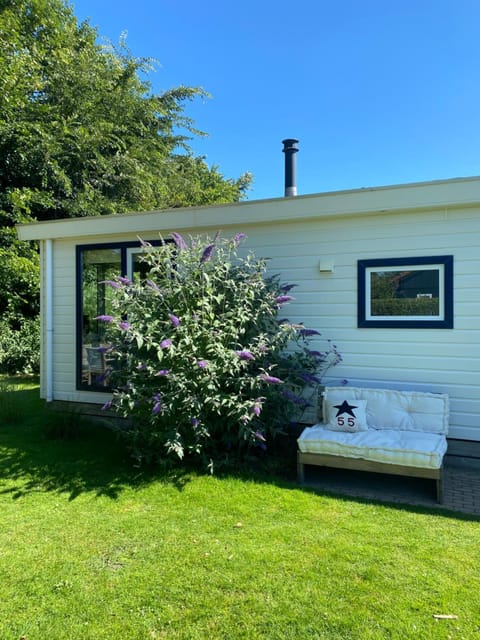 Chalet ZWIN & ZEE Cadzand-Retranchement Chalet in Knokke-Heist