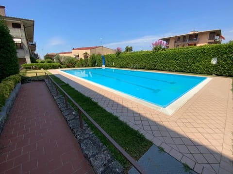 Elena Apartment - Free Secure Parking - Center - Pool - View Lake Apartment in Bardolino