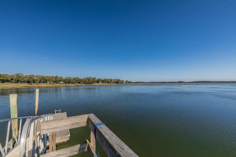 Dataw Island 2004 Bluff Villa House in Saint Helena Island