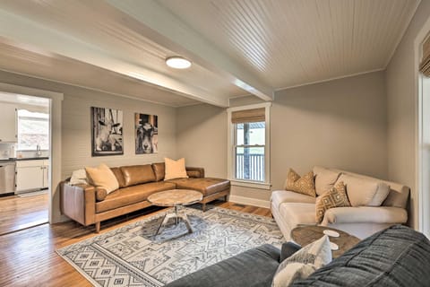 Stylish Vilas Hideaway Hike, Ski and Explore! House in Brushy Fork