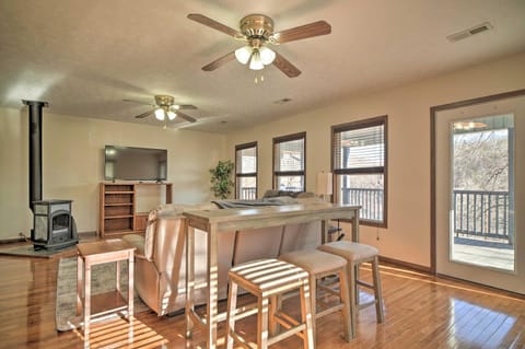 Caryville Home with Dock, Steps to Norris Lake! House in Caryville