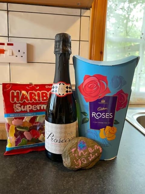 Pine Cabin, Strathyre. A cosy escape from it all. Cabin in Strathyre