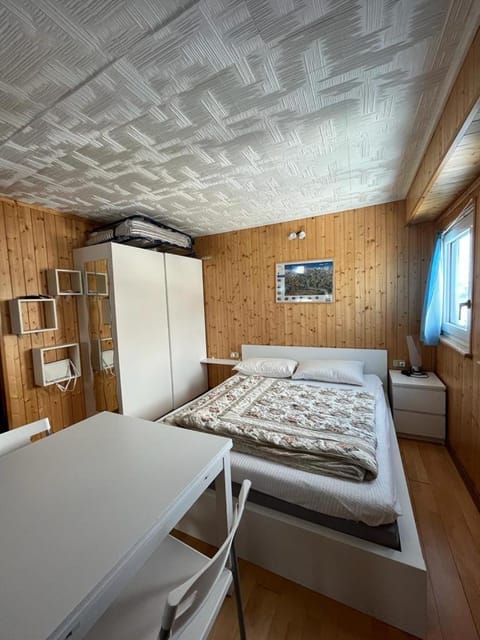 Ampio e caldo monolocale panoramico Apartment in Province of Brescia