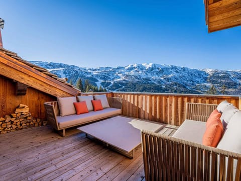Chalet Penthouse Luxe à Méribel - Concierge, Spa, Parking - FR-1-613-41 Apartment in Les Allues