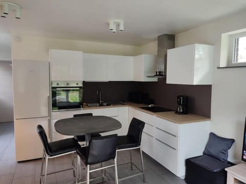 Appartement dans un superbe quartier résidentiel Apartment in Wallonia, Belgium