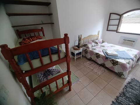 Bed, Photo of the whole room, Bedroom, bunk bed, towels