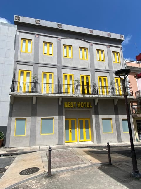 Property building, Facade/entrance, Property logo or sign