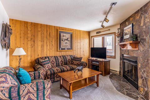 Altitude Adjustment Apartment in Whitefish