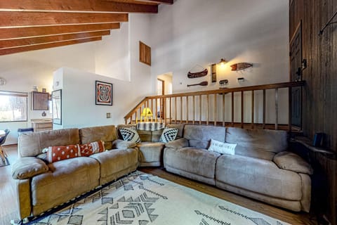 Grey Stone Fire House in Running Springs