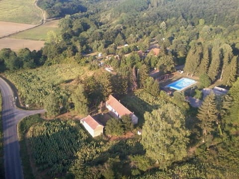 Property building, Neighbourhood, Natural landscape, Bird's eye view, Swimming pool