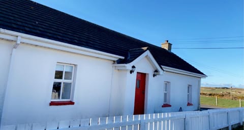 Be's Cottage House in County Donegal