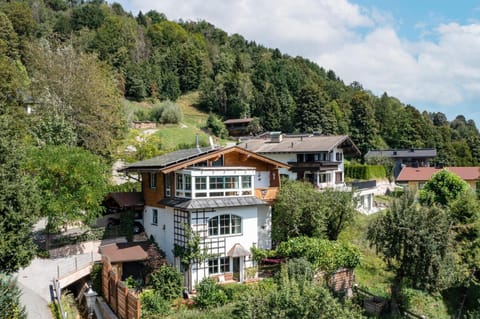 Property building, Spring, Day, Natural landscape, Mountain view