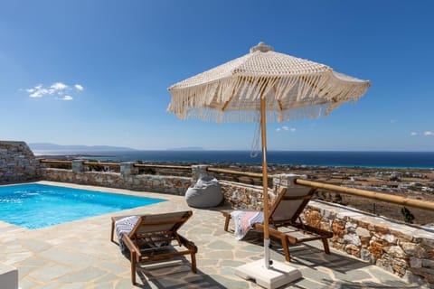 Pool view, Sea view, Swimming pool