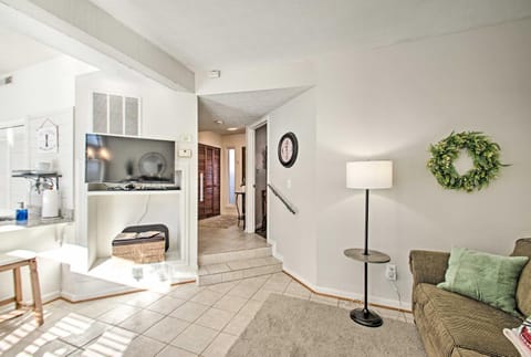 Wintergreen Resort Escape about Walk to Ski Lift! Apartment in Massies Mill