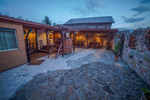 Patio, Balcony/Terrace