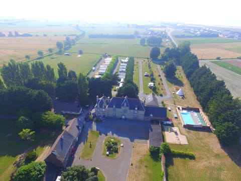 Domaine de l'Aumône Campground/ 
RV Resort in Brittany