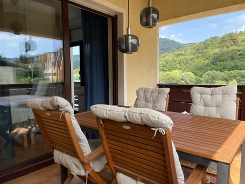View (from property/room), Balcony/Terrace