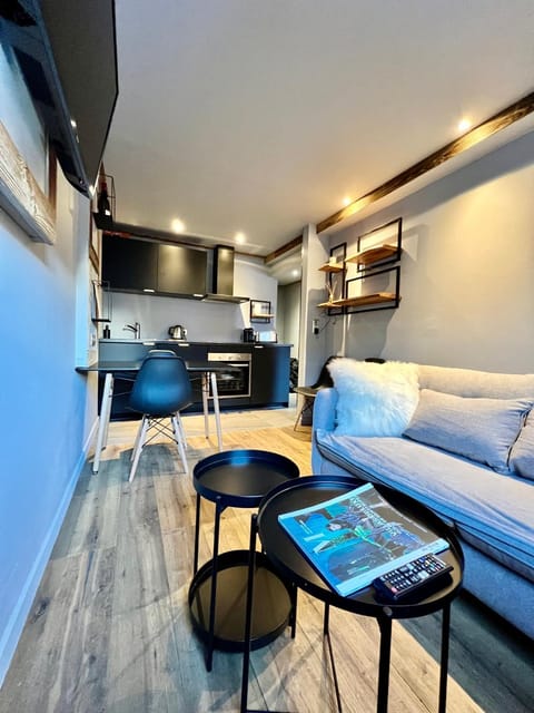 Living room, kitchen