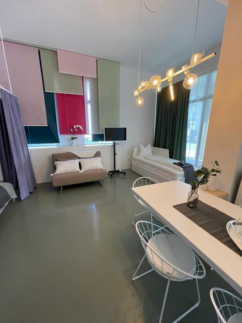 Main Station Design Loft Style Apartment Apartment in Innsbruck