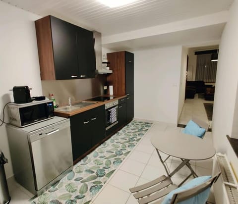 Modern duplex 100m2 perfect to visit Brussels Apartment in Brussels