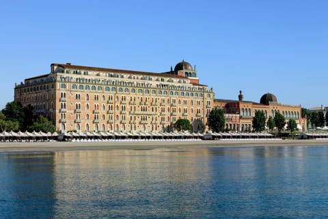 Property building, Beach