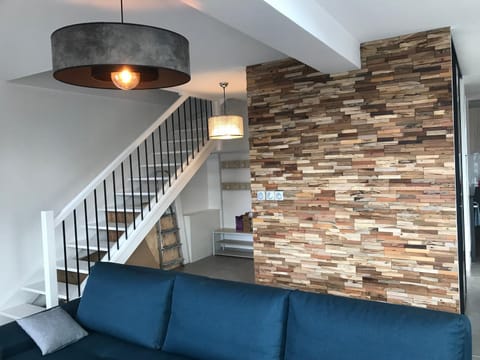 Living room, Lounge or bar