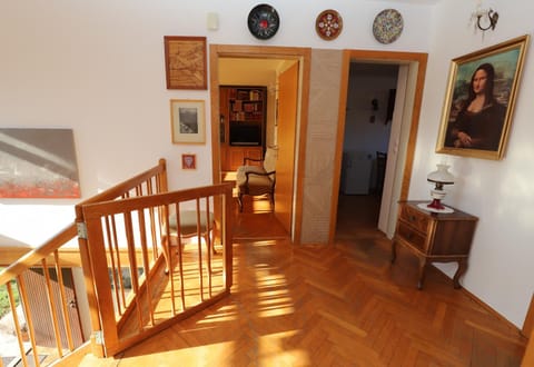 Day, Decorative detail, Decorative detail