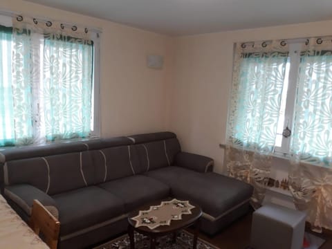 Appartamento rinnovato centralissimo a Cervinia Apartment in Breuil-Cervinia