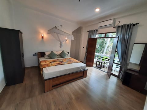 Property building, Bed, Bedroom