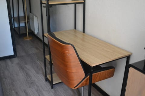 Appartement Proche Quai Rouget Apartment in L'Isle-sur-la-Sorgue