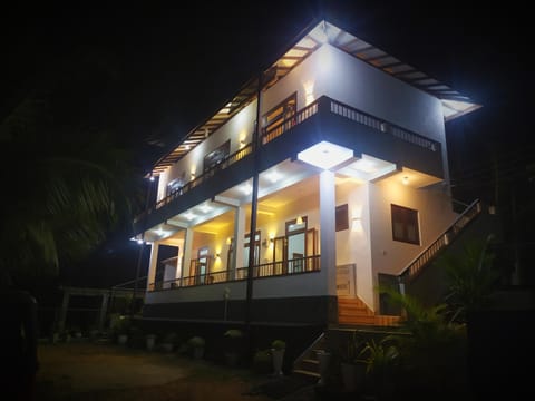 Property building, Night, View (from property/room), Balcony/Terrace
