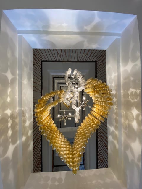 Lobby or reception, Decorative detail