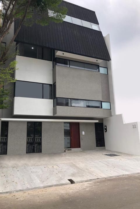 Property building, Facade/entrance
