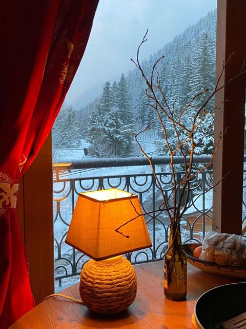 Winter, View (from property/room), Balcony/Terrace, Mountain view
