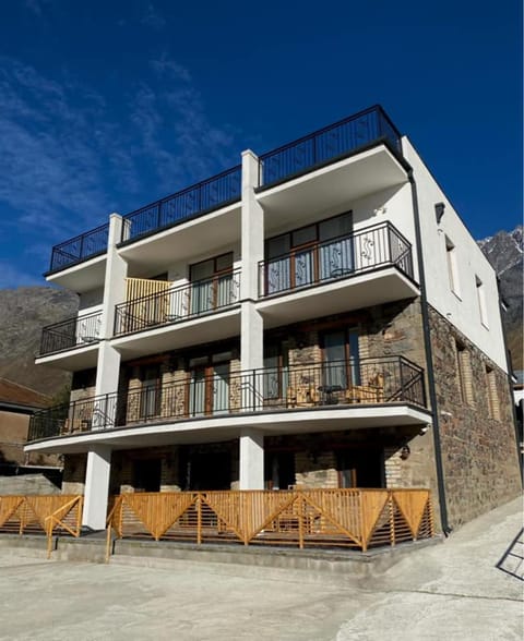 Property building, Day, Natural landscape, View (from property/room), Balcony/Terrace, Mountain view