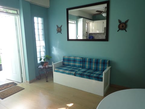 Living room, Lounge or bar