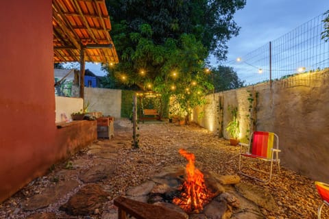 Property building, Natural landscape, BBQ facilities, Garden, Decorative detail