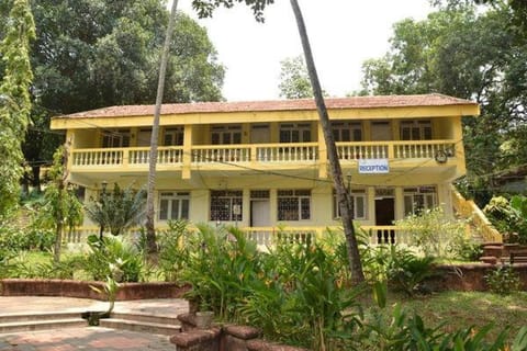 Property building, Garden