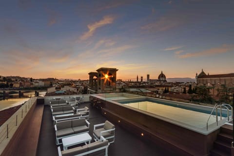View (from property/room), Balcony/Terrace, Lounge or bar, Swimming pool, Swimming pool