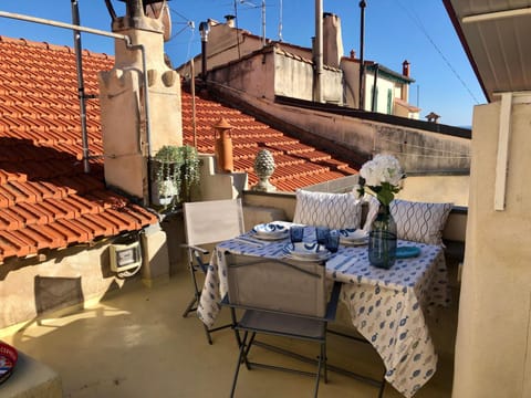 View (from property/room), Balcony/Terrace