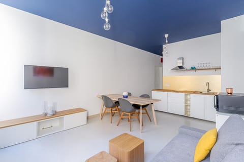 Living room, kitchen