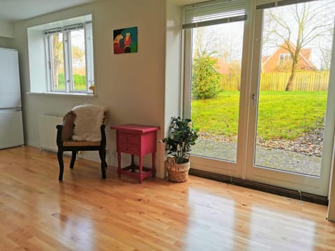 300meter walk to LEGO house - 70m2 apartment with garden Apartment in Billund