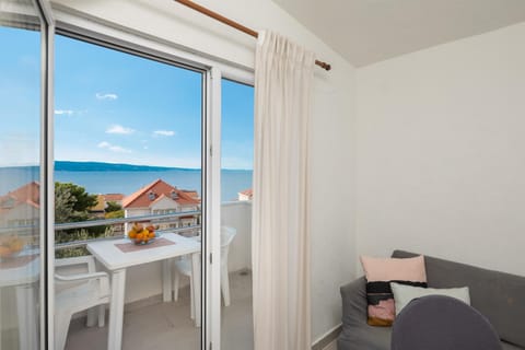 Day, Balcony/Terrace, Seating area, Sea view