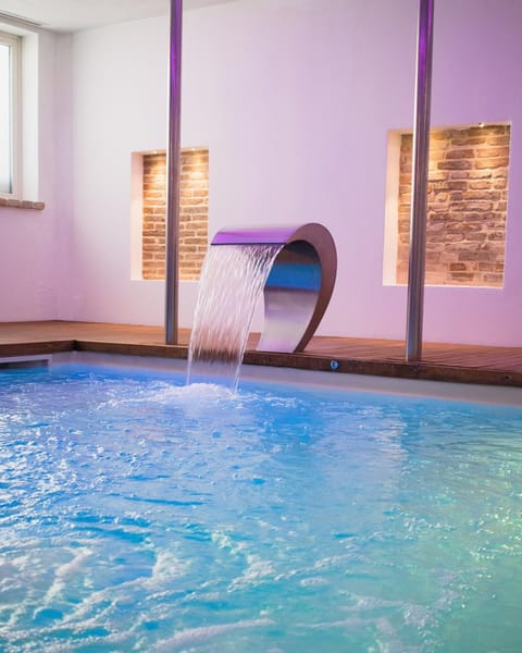 Spa and wellness centre/facilities, Swimming pool