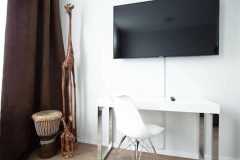 TV and multimedia, Evening entertainment