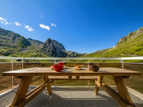 Day, Natural landscape, Summer, Balcony/Terrace, Mountain view