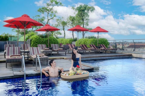 People, Activities, Pool view, Swimming pool