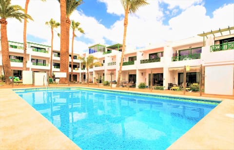 Garden, Swimming pool
